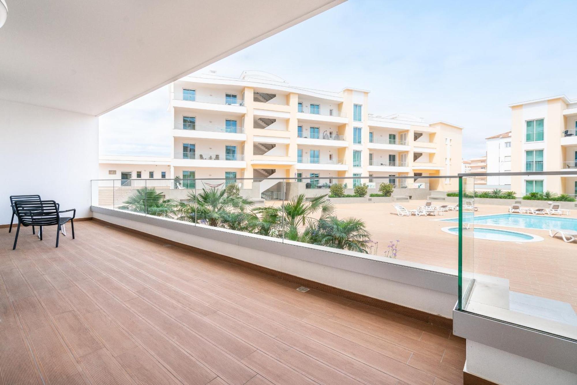 Marina View 4 With Pool By Homing Appartement *