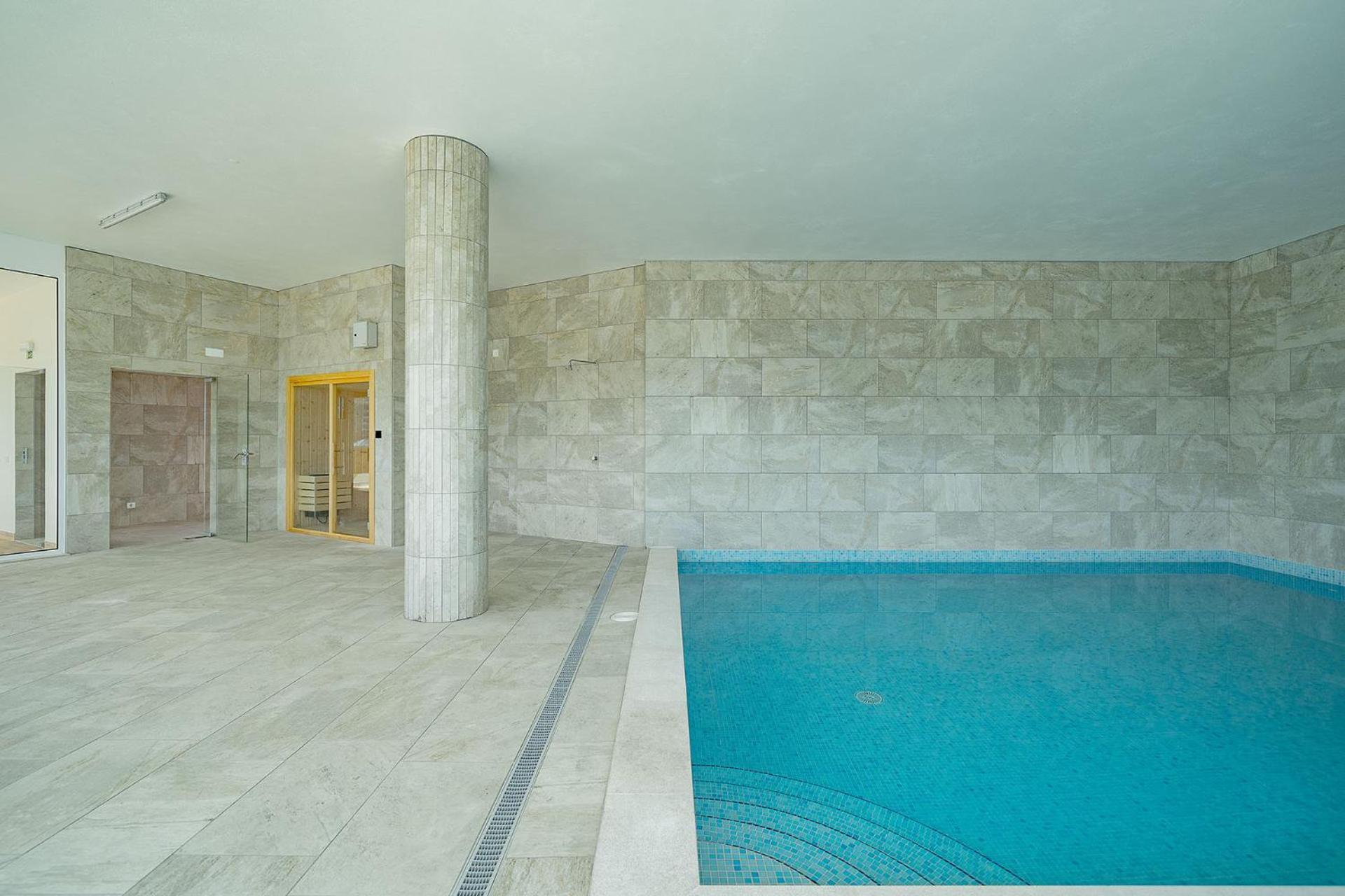 Marina View 4 With Pool By Homing