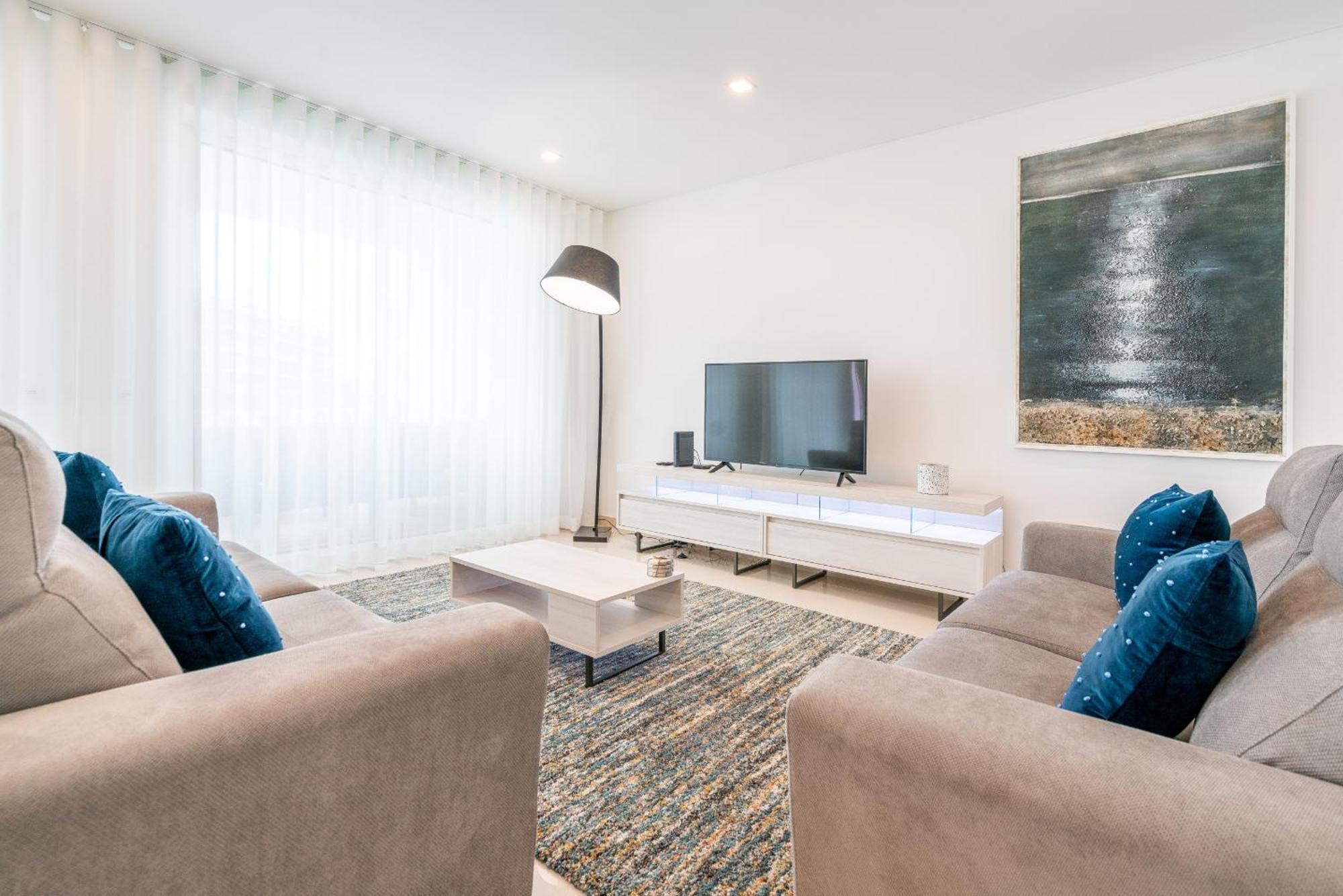 Apartment Marina View 4 With Pool By Homing