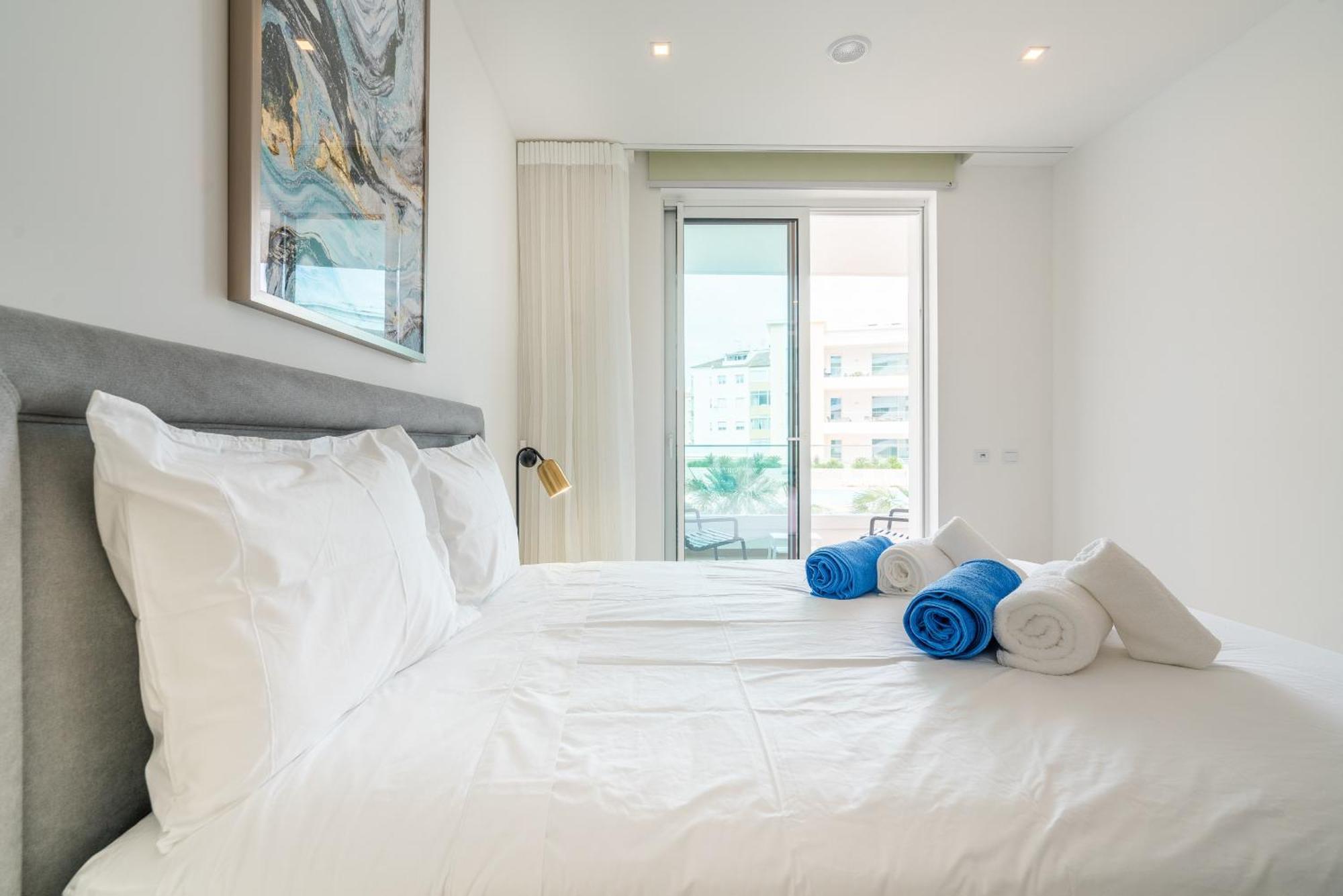 Apartment Marina View 4 With Pool By Homing