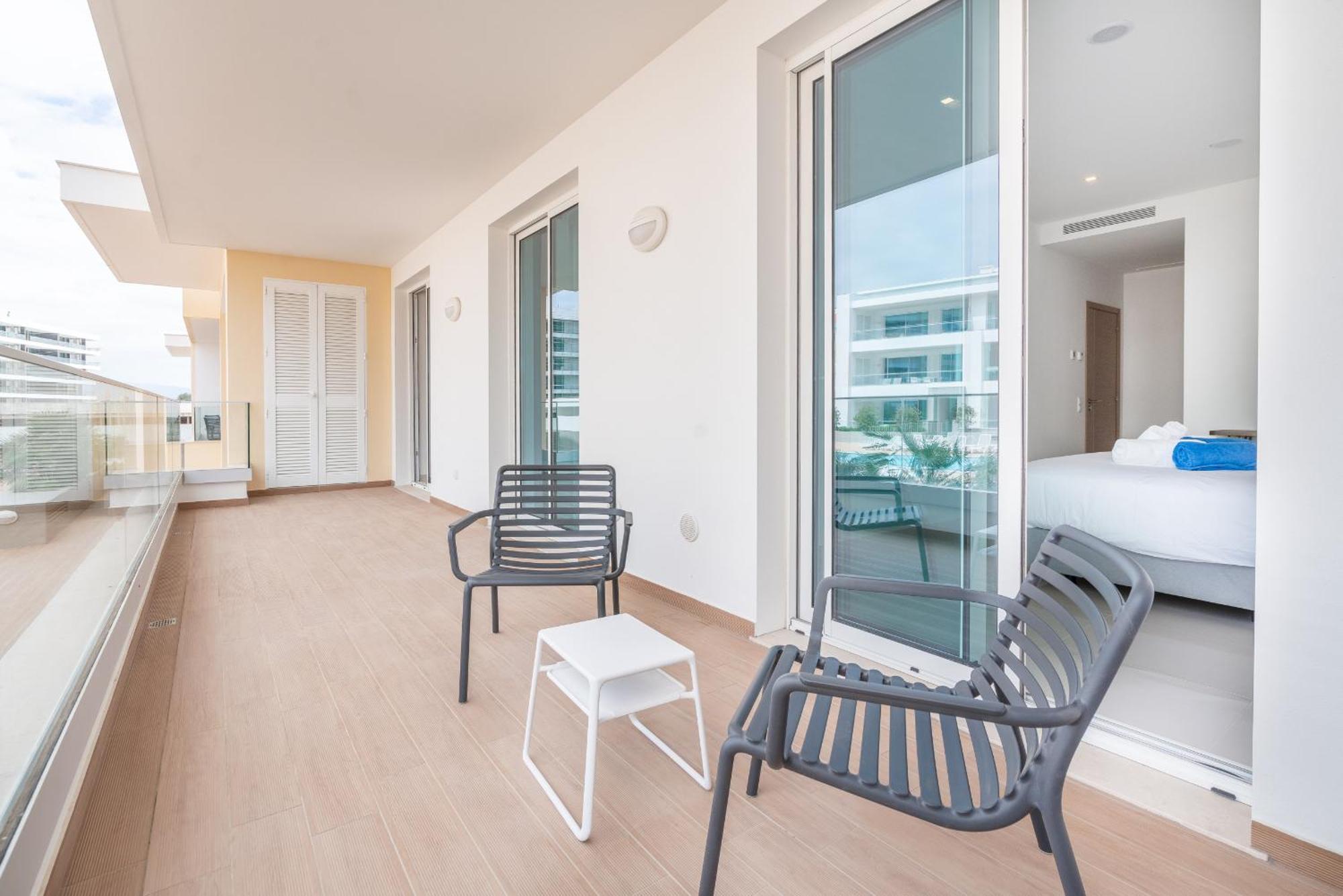 Marina View 4 With Pool By Homing
