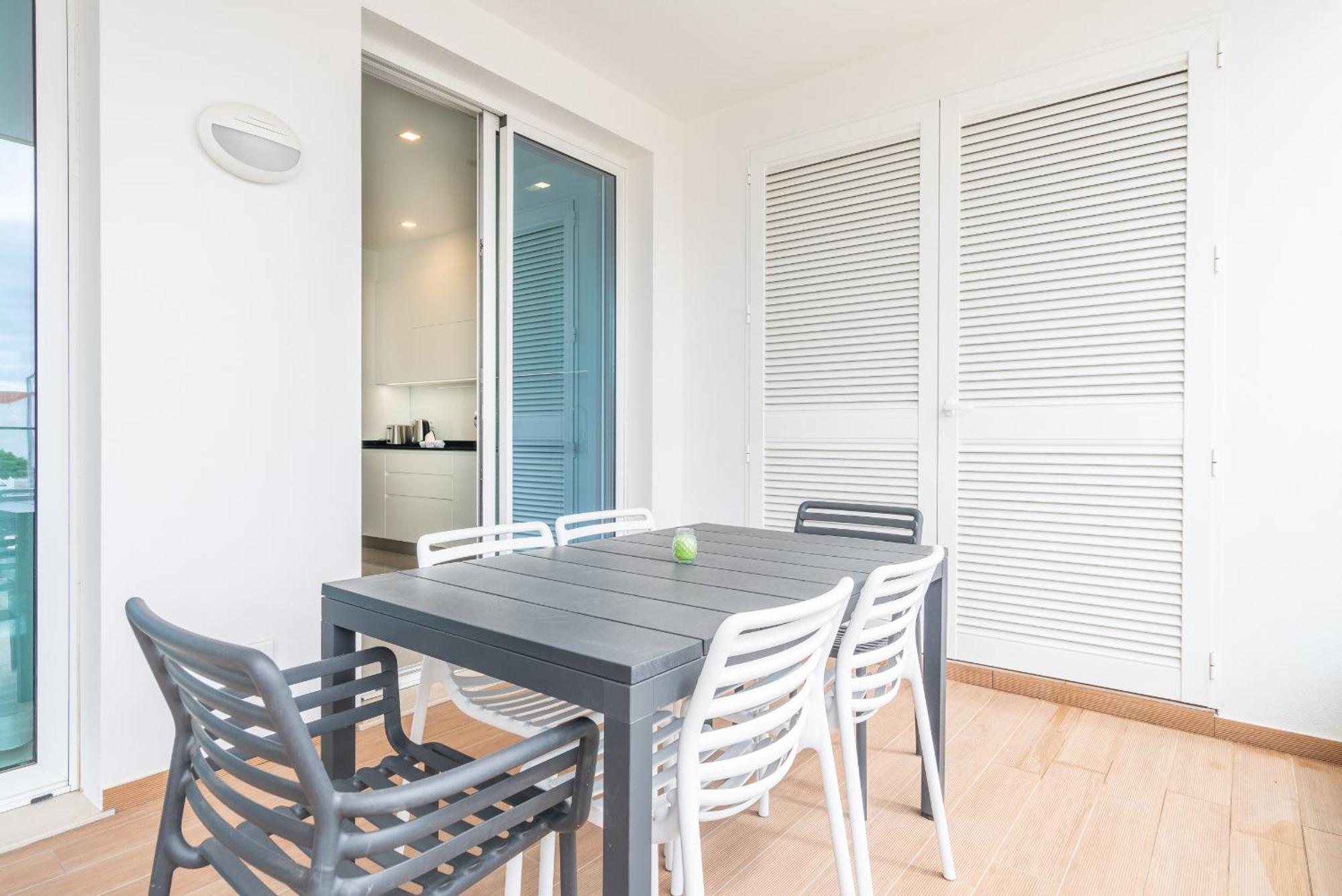 Apartament Marina View 4 With Pool By Homing